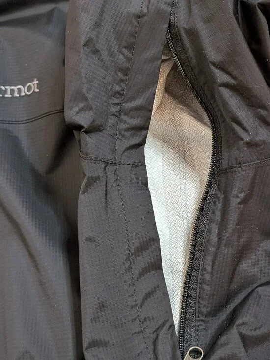 Marmot Black Lightweight Rain Jacket Hooded Utility Vented | Size M NWOT - Picture 8 of 17